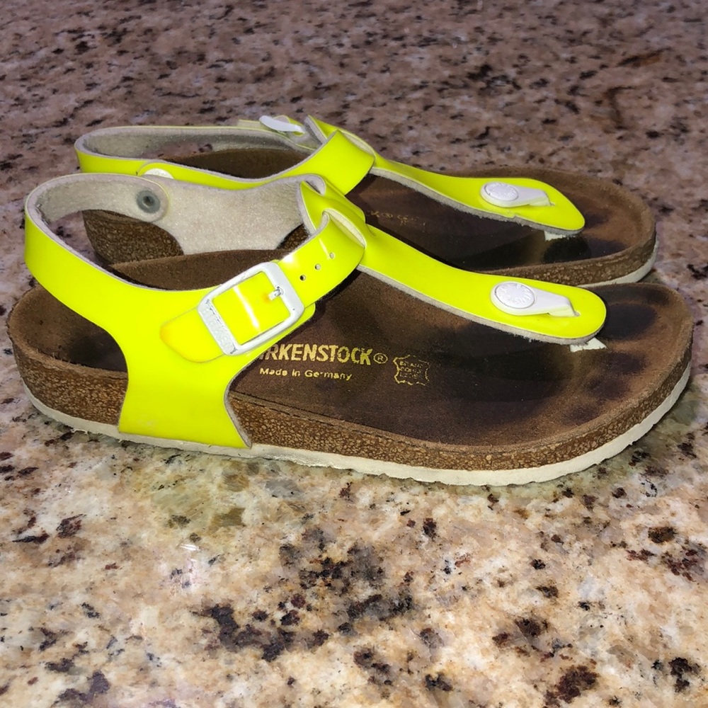Girls Birkenstock Sandal - Picture 2 of 14